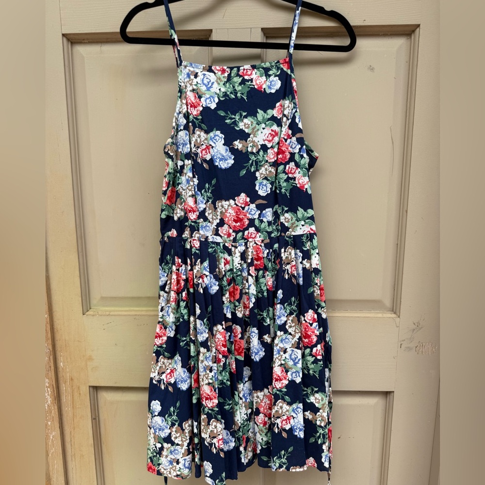 Charlotte Russe Navy Blue Sundress with Red and Blue Flowers. Large. Fit n flare